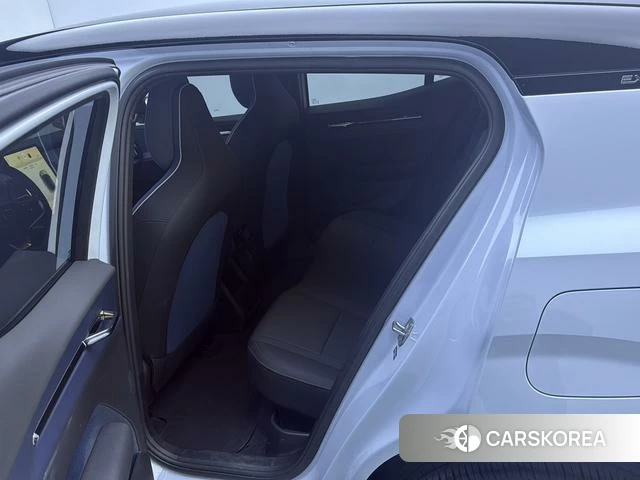 Volvo EX30 id 4213710 из Китая 14