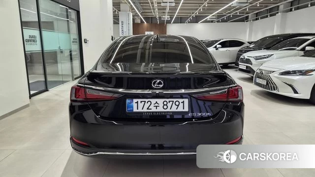 Lexus ES300h 7th generation id 4480041 из Кореи 14