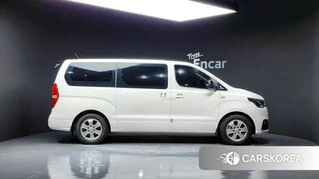 Hyundai The New Grand Starex id 3243397 из Кореи 14