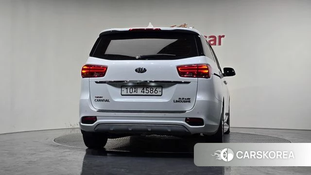 Kia The New Carnival id 3899831 из Кореи 14