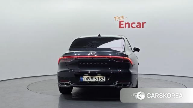 Hyundai The New Grandeur IG id 4410701 из Кореи 31