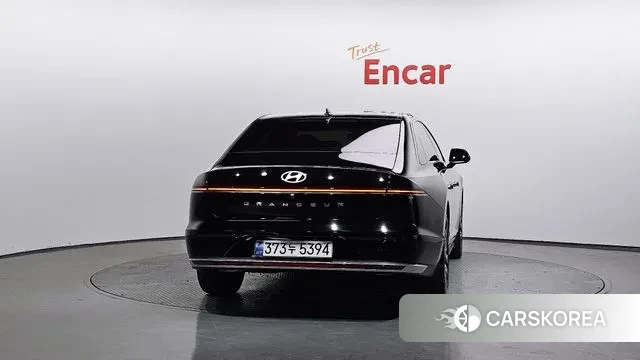 Hyundai Grandeur Hybrid (GN7) id 3426402 из Кореи 14