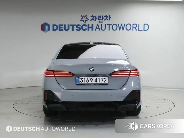 BMW 5 Series (G60) id 4644816 из Кореи 14