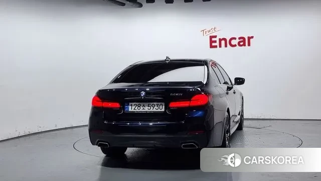 BMW 5 Series (G30) id 2964591 из Кореи 14