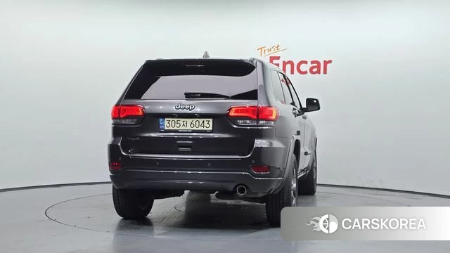 Jeep Grand Cherokee id 4518959 из Кореи 30