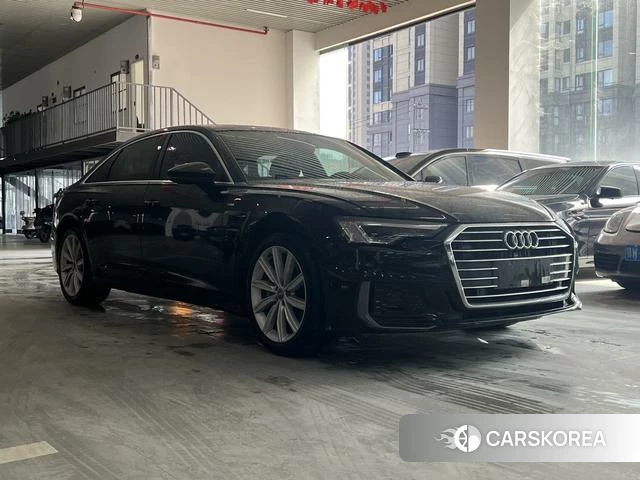 Audi A6L 2021 Черный из Китая, фото 6