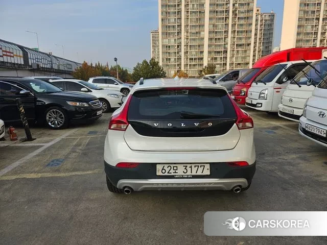 Volvo V40 Cross-Country id 3339469 из Кореи 10