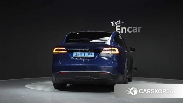 Tesla Model X id 4613132 из Кореи 30