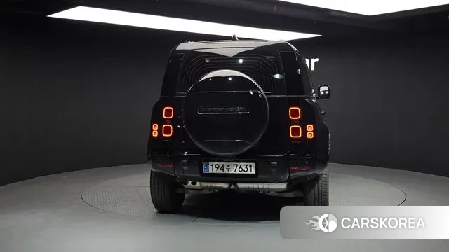 Land Rover Defender (L663) id 3763366 из Кореи 14