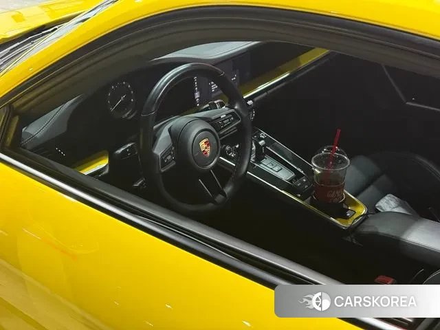 Porsche 911(992) 2020 Желтый из Кореи, фото 4