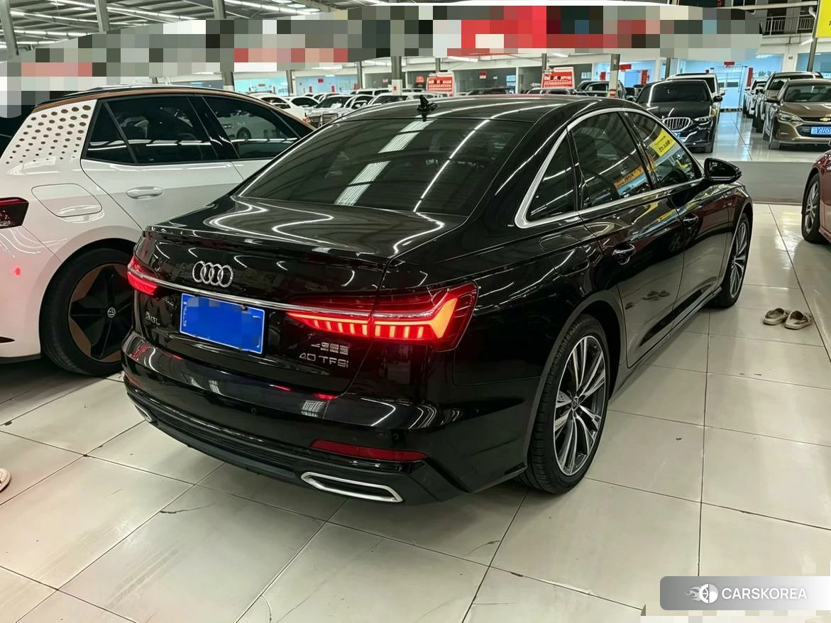 Audi A6L id 4420861 из Китая 4