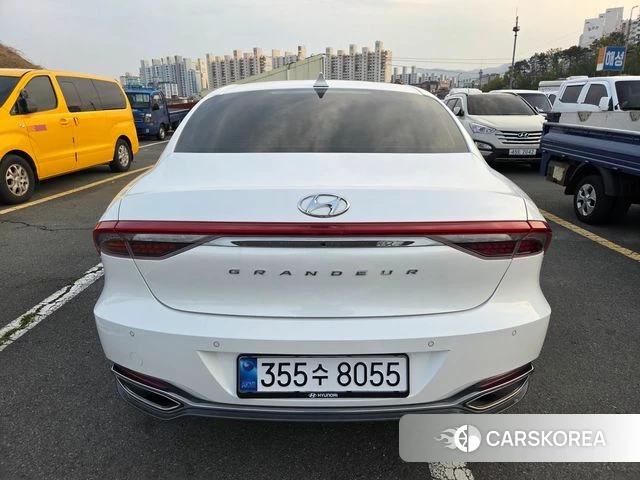 Hyundai The New Grandeur IG id 3992921 из Кореи 14
