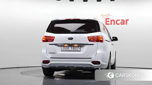 Kia The New Carnival id 4873192 из Кореи 14