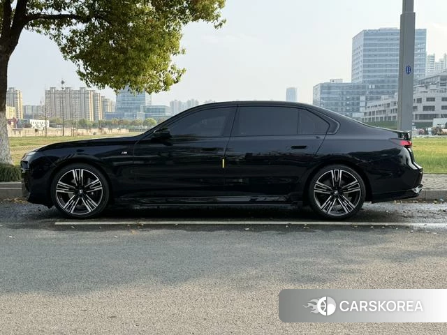 BMW 7 series id 4241086 из Китая 12