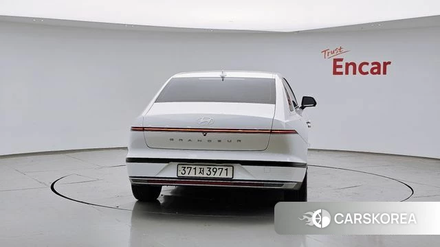 Hyundai Grandeur Hybrid (GN7) id 4322132 из Кореи 14