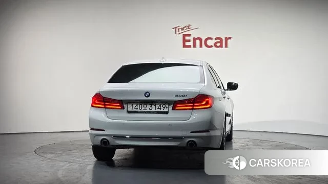 BMW 5 Series (G30) id 3504753 из Кореи 14