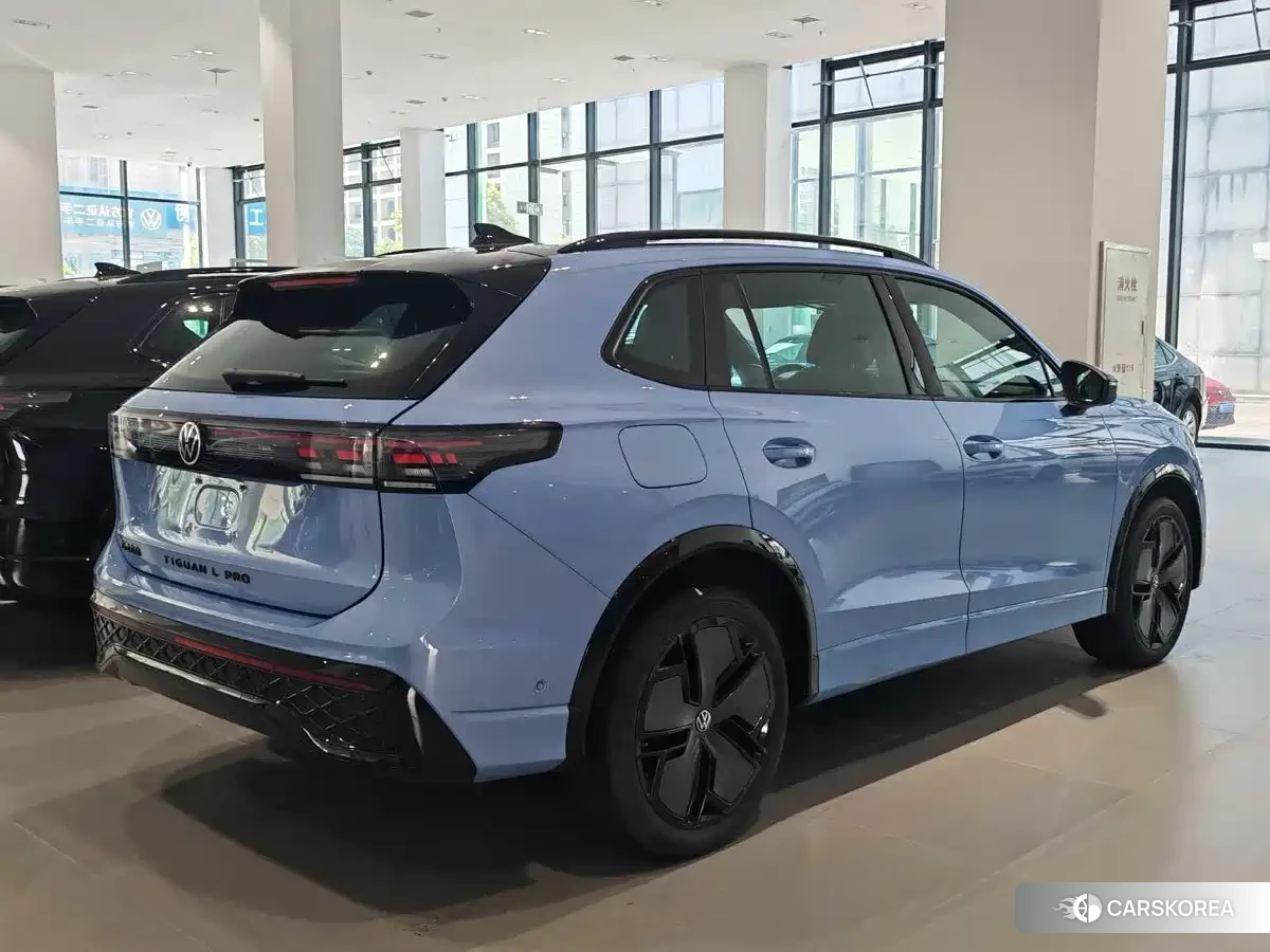 Volkswagen Tiguan L 2024 Синий из Китая, фото 6