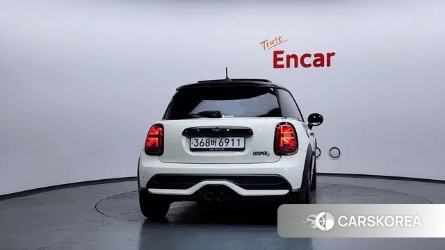 Mini Cooper S id 3546063 из Кореи 14