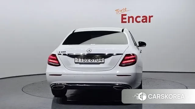 Mercedes-Benz E-Class W213 id 3308074 из Кореи 14