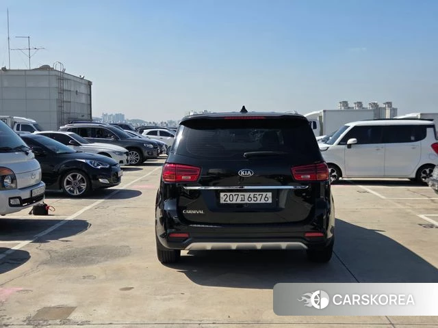 Kia The New Carnival id 4937579 из Кореи 7