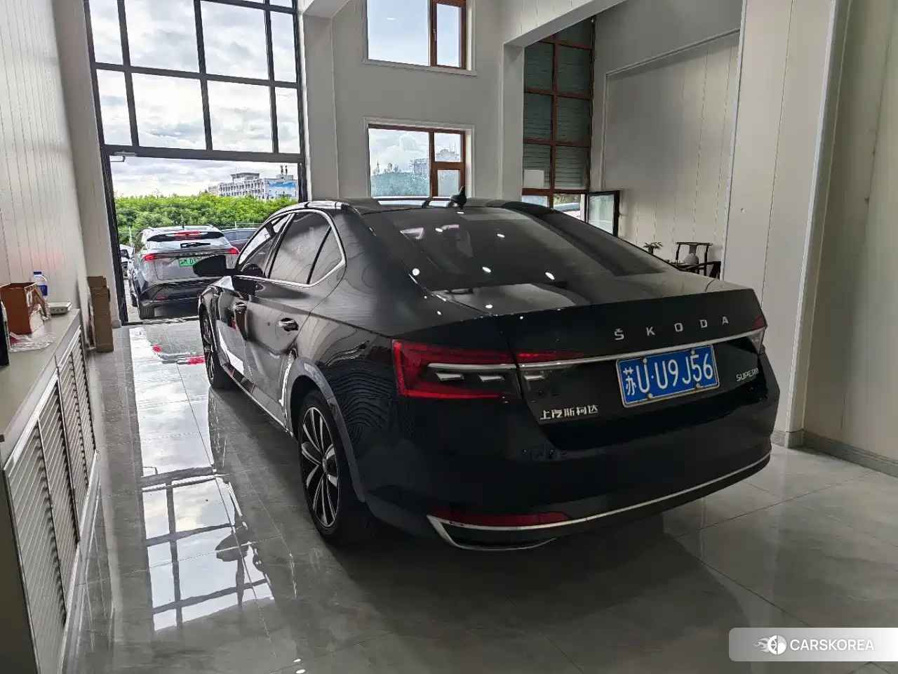 Skoda Superb 2023 Черный из Китая, фото 4