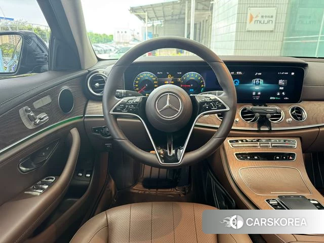 Mercedes-Benz E-class PHEV id 4263752 из Китая 15