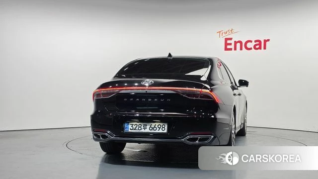 Hyundai The New Grandeur IG id 4759478 из Кореи 27