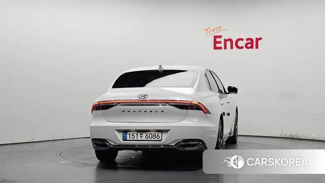 Hyundai The New Grandeur IG Hybrid id 4389733 из Кореи 14