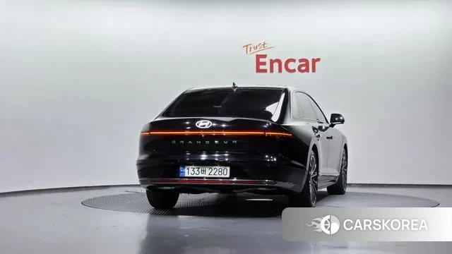 Hyundai Grandeur (GN7) id 3405744 из Кореи 14