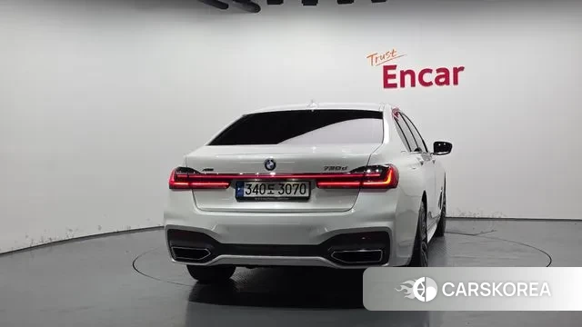 BMW 7 Series (G11) id 3058931 из Кореи 14