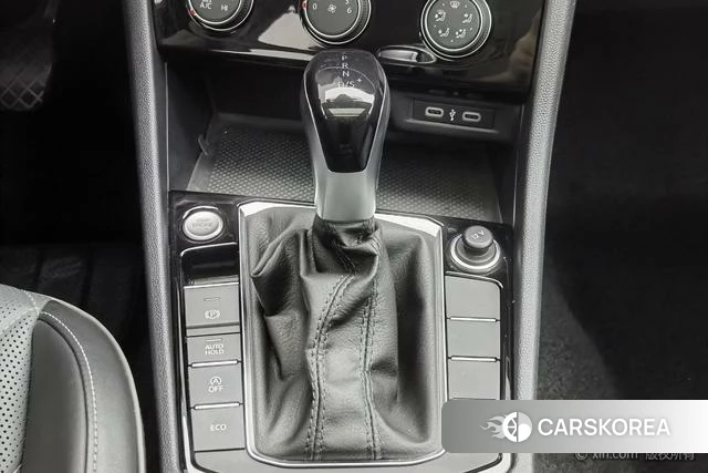 Volkswagen Sagitar id 4307084 из Китая 18