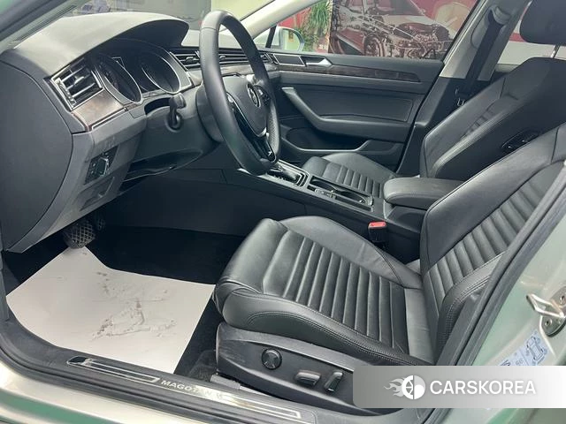 Volkswagen Magotan id 4208421 из Китая 8