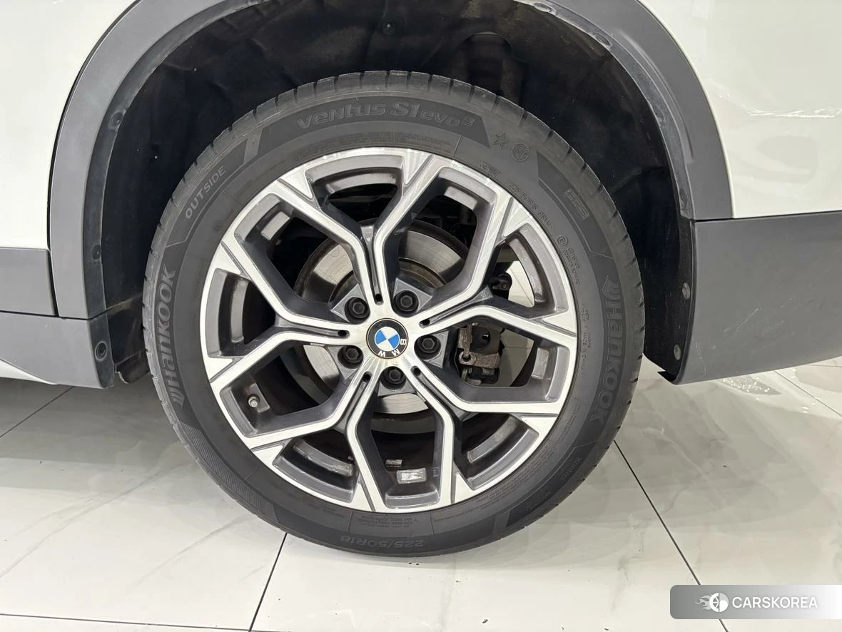 BMW X1 id 4455455 из Китая 16