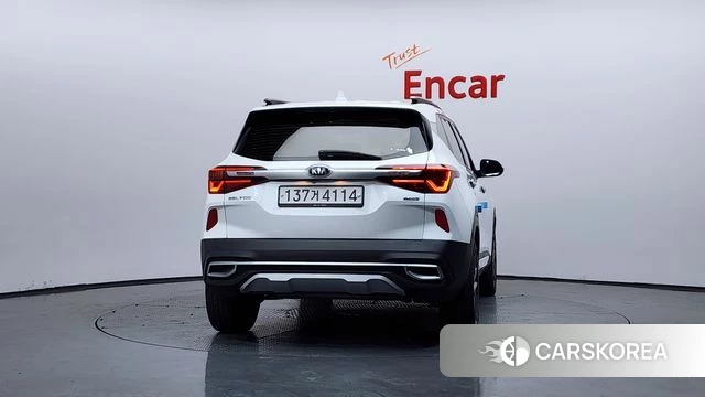 Kia Seltos id 3828534 из Кореи 14