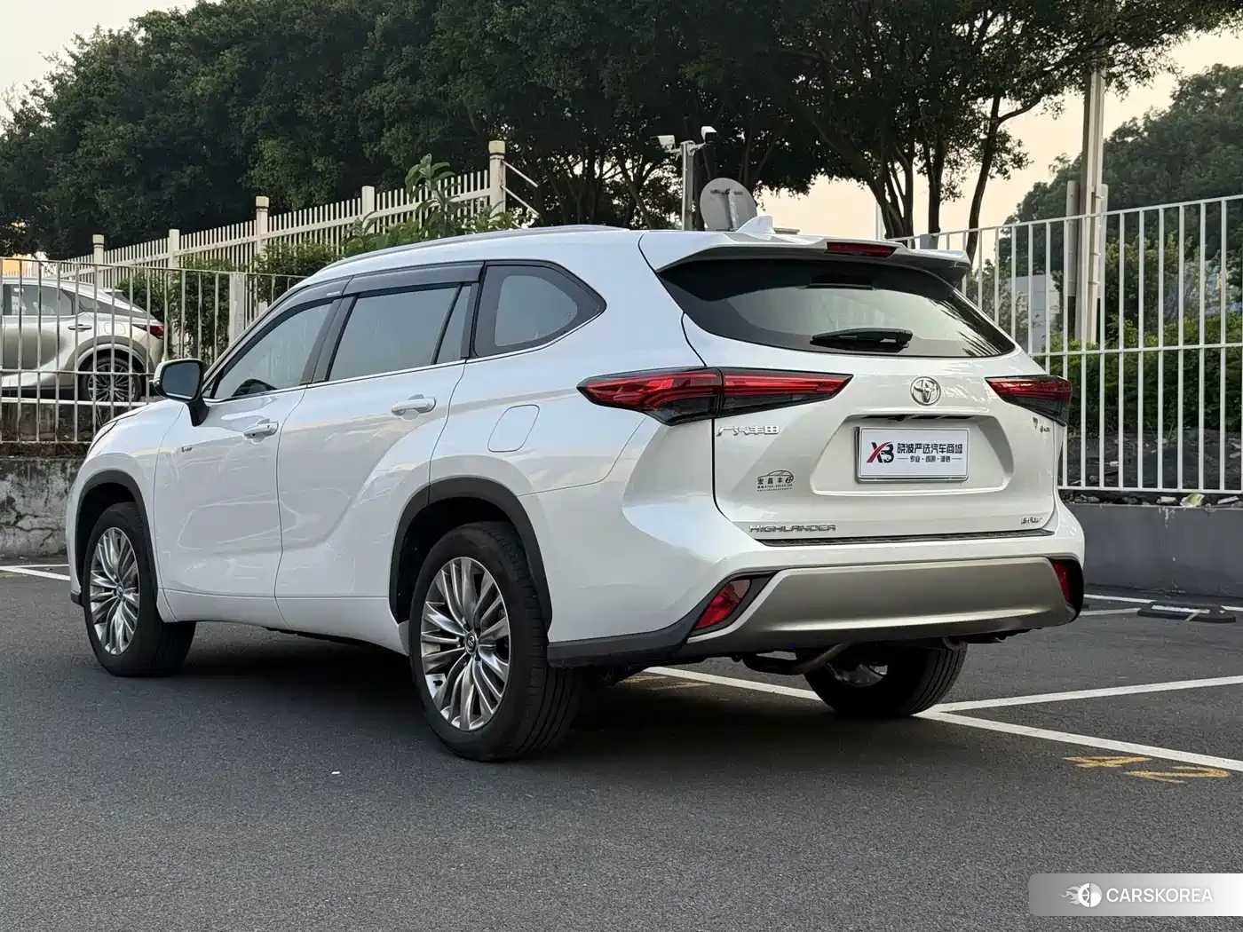 Toyota Highlander id 4628118 из Китая 10