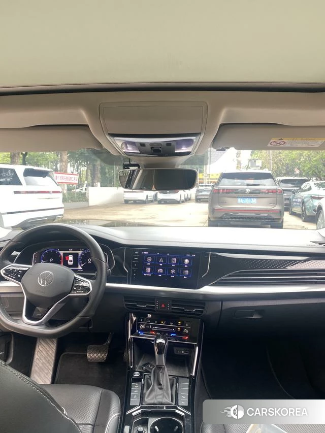 Volkswagen Passat id 4214056 из Китая 12