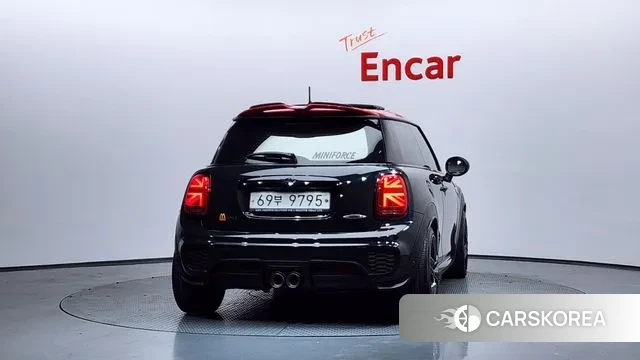 Mini Cooper S id 3742400 из Кореи 14