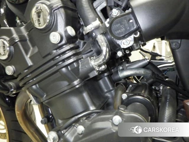 Engine photo