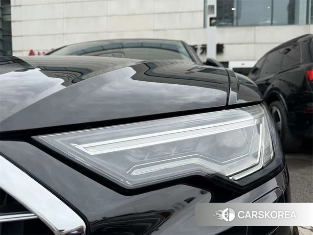 Audi A6L id 4333571 из Китая 7