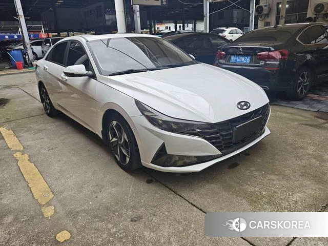 Hyundai Elantra 2021 Белый из Китая, фото 6