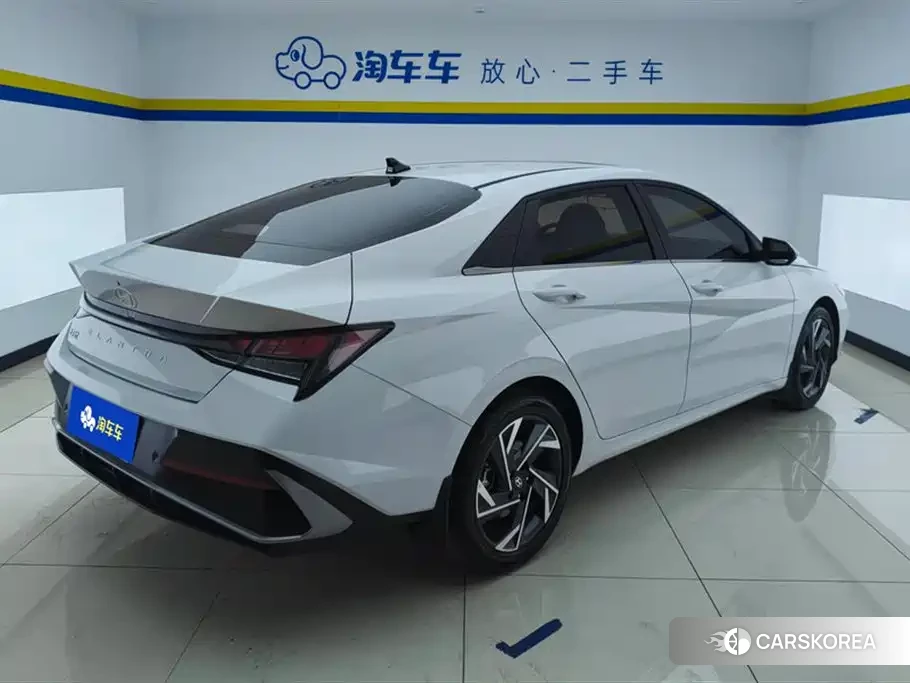 Hyundai Elantra id 4538575 из Китая 10