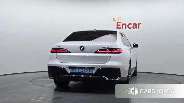 BMW i7 (G70) id 3512805 из Кореи 14