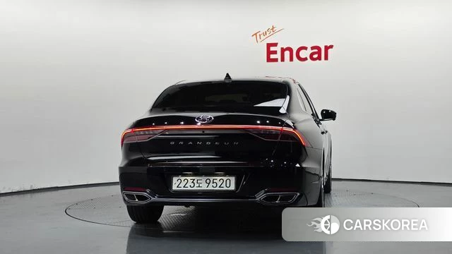 Hyundai The New Grandeur IG id 4849588 из Кореи 30