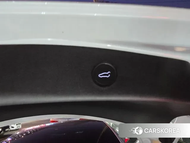 Tesla Model 3 2022 Белый из Кореи, фото 5