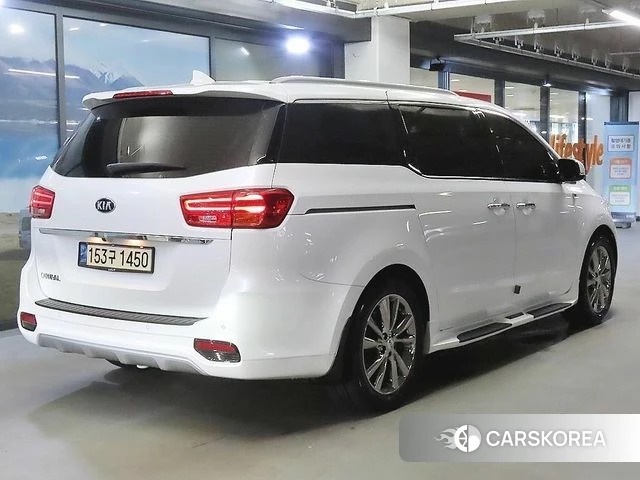 Kia The New Carnival id 4672329 из Кореи 14