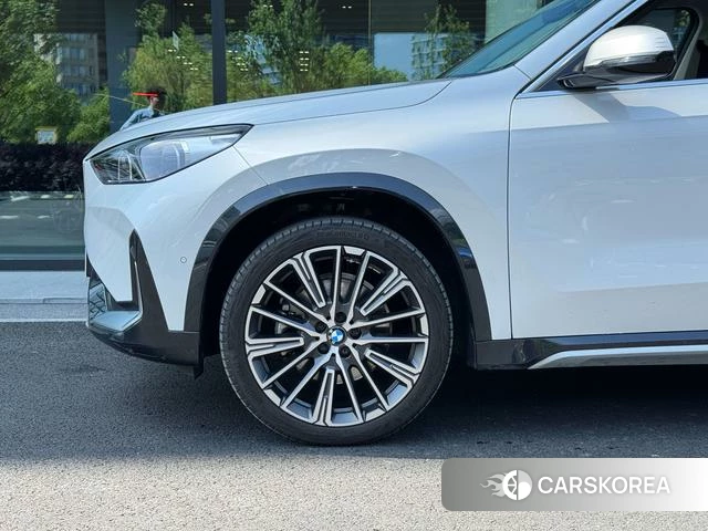 BMW X1 id 4300990 из Китая 8