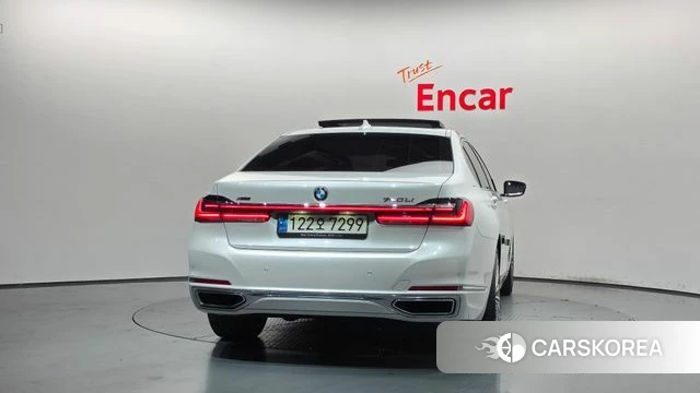 BMW 7 Series (G11) id 4906384 из Кореи 30