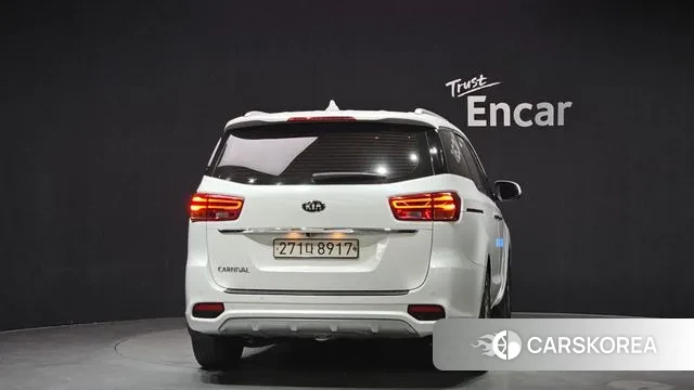 Kia The New Carnival id 3748187 из Кореи 14