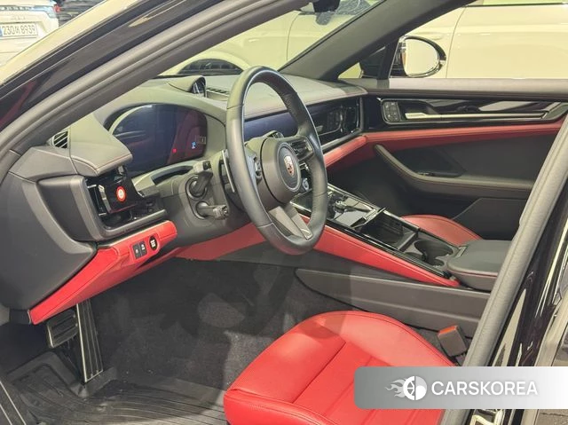 Porsche Panamera (976) 2024 Черный из Кореи, фото 4