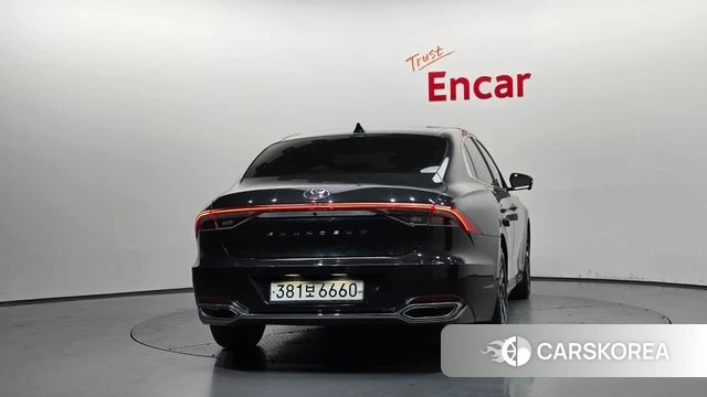 Hyundai The New Grandeur IG Hybrid id 4393604 из Кореи 14